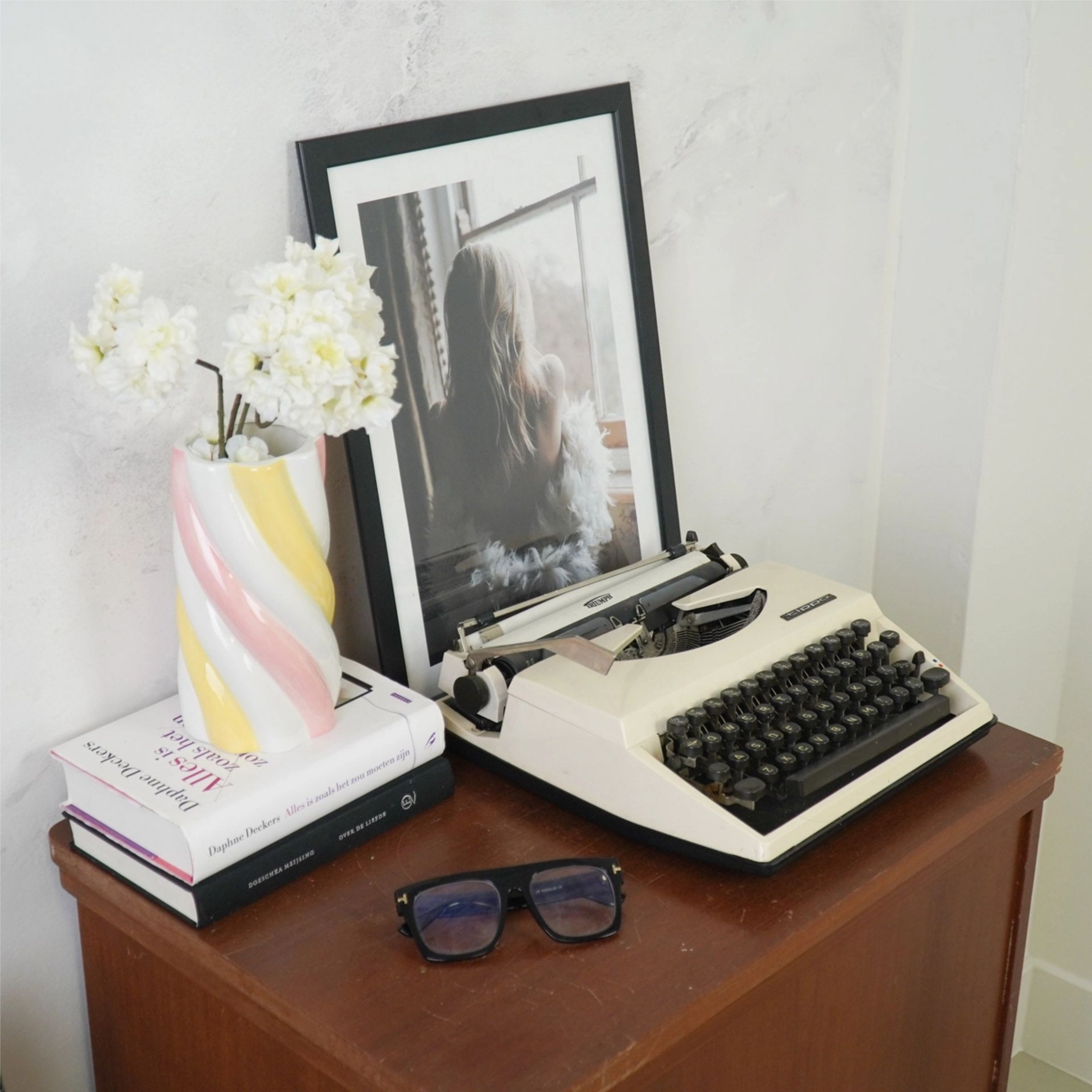 Ihana ja söpö vaahtokarkin näköinen maljakko