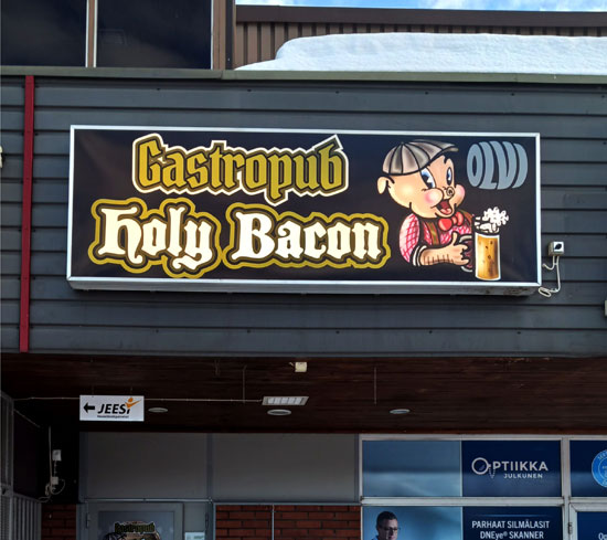 Gastropub holy bacon valomainos.